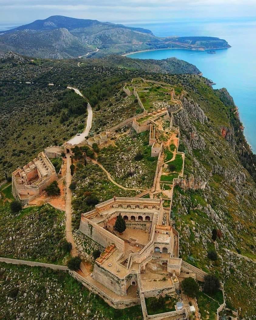 Why Retreat Leaders Need Support in Greece | Imagine Greece Retreats Retreat