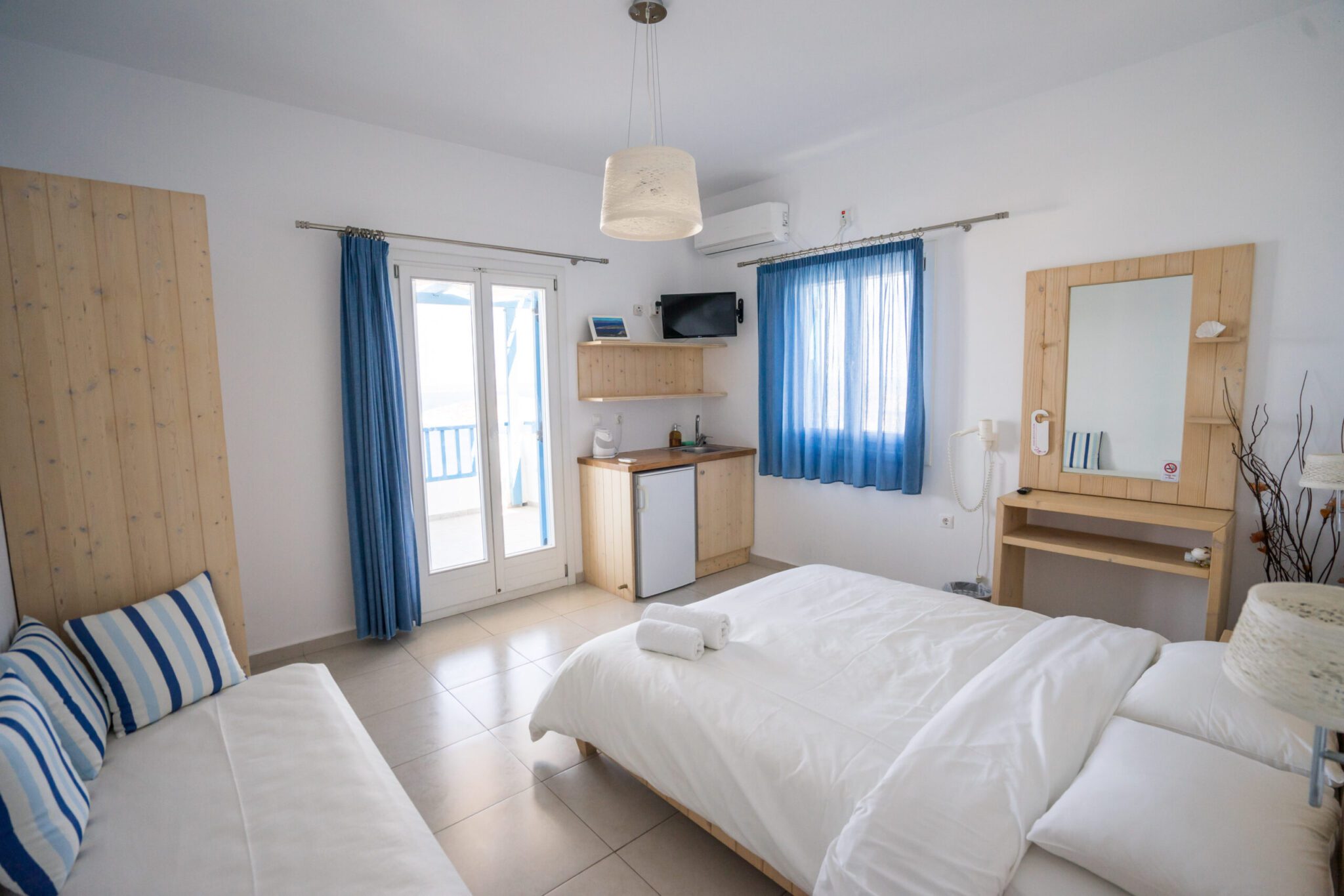 Serenity in the Small Cyclades | Imagine Greece Retreats