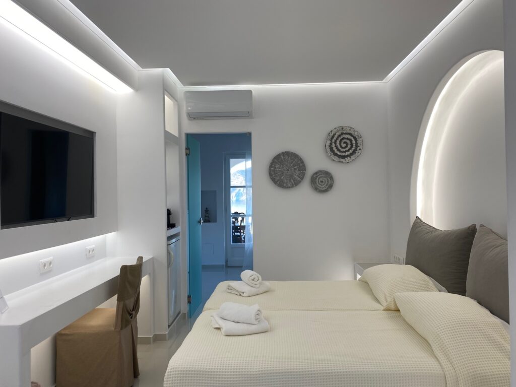 Luxury Cycladic Escape | Imagine Greece Retreats