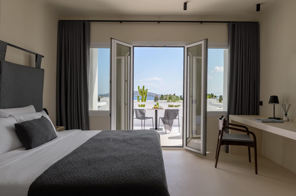 Island Elegance Redefined | Imagine Greece Retreats