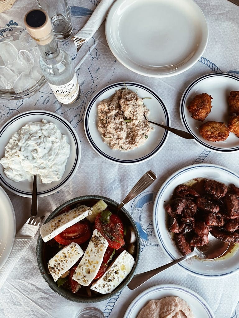 Greek etiquette and customs